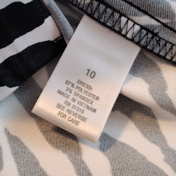 NEW Dressbarn Black and White Dress - Picture 9 of 11